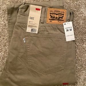 Levi’s 505 regular fit